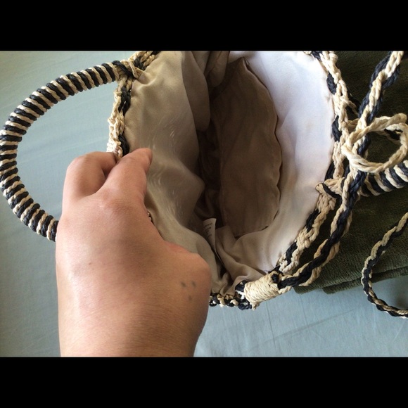 Knitted crossbody - Picture 6 of 6